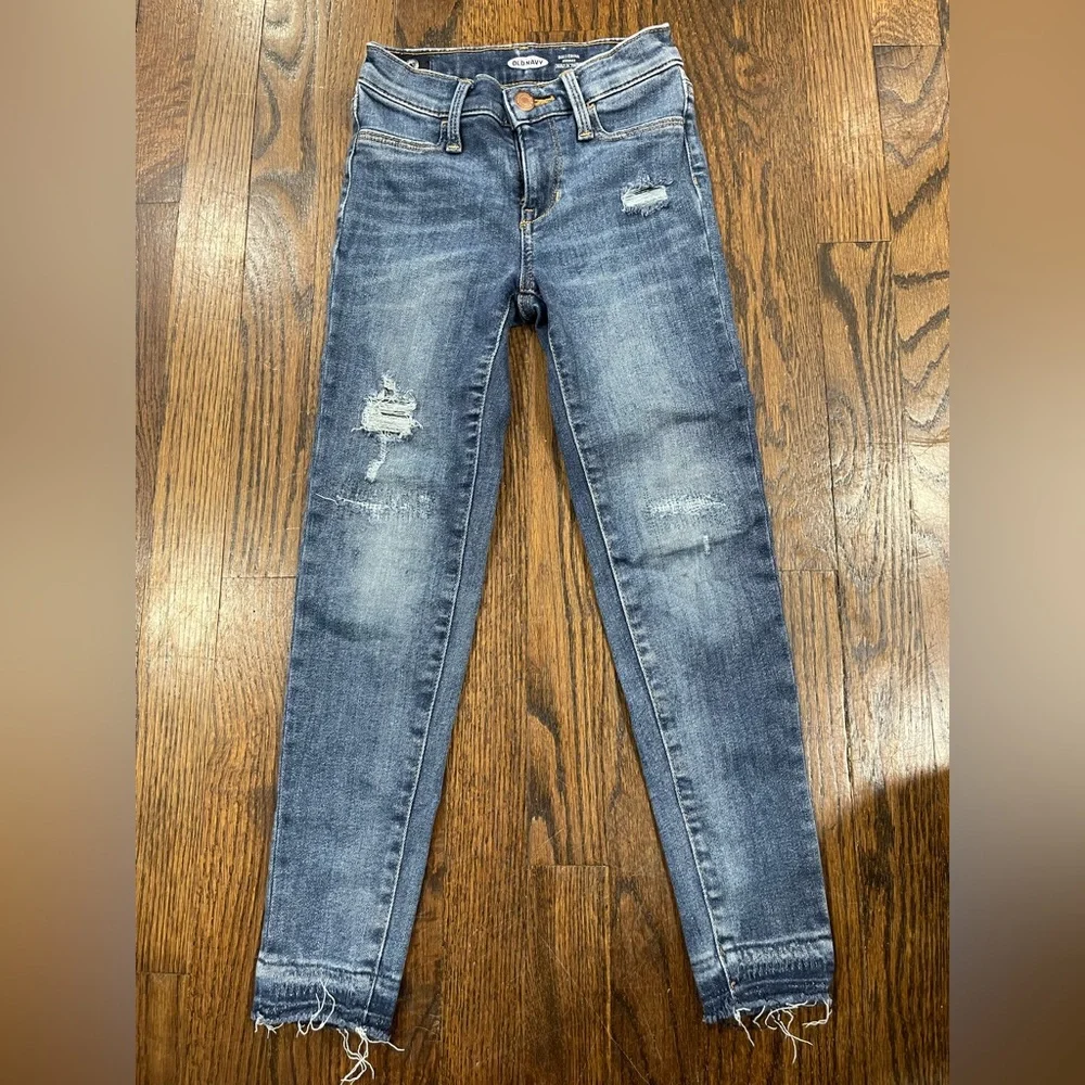 Old Navy girls Distressed ballerina Skinny Jeans size 7